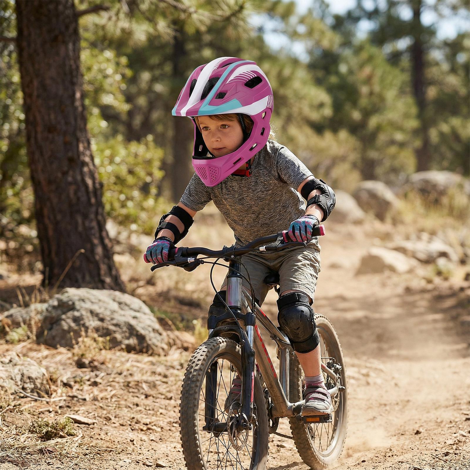 Casco integrale per giovani Ci - Cycling Gear Beginner recensione e prezzo