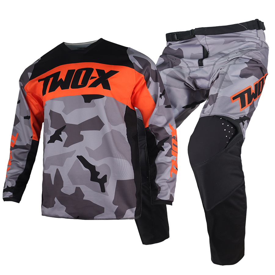 Nuovo Set di Abbigliamento Two - Cycling Gear For Kids recensione e prezzo