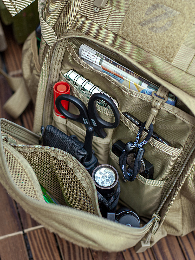 Zaino Tattico 7th Honey Badger - Cycling Gear For Commuting recensione e prezzo